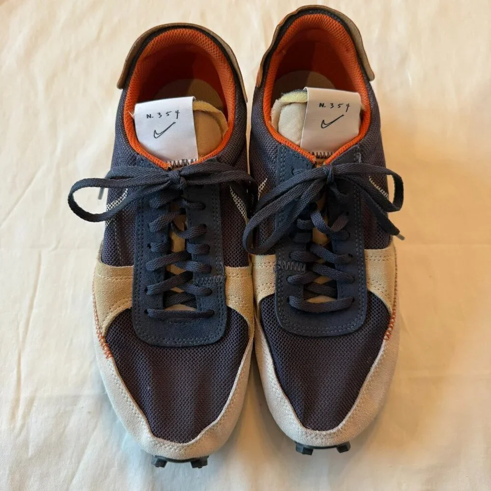 Nike Daybreak Navy Sail Orange Sneakers